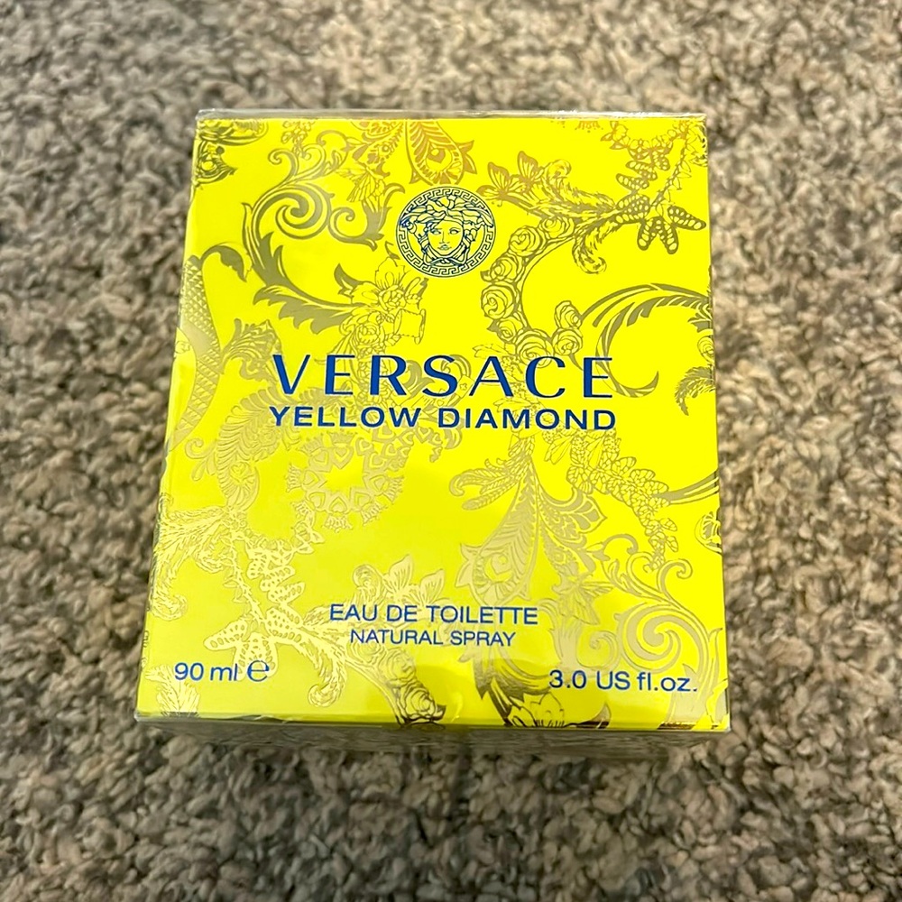 3 oz Versace yellow diamond perfume - new in box